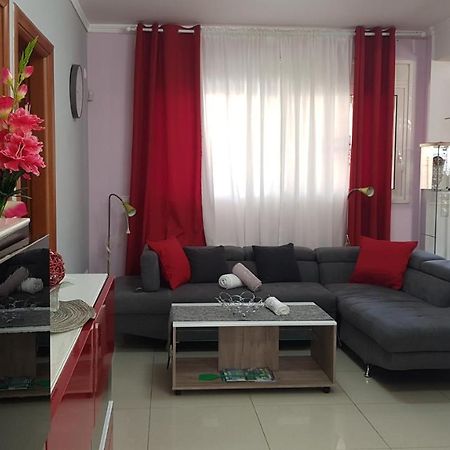 Renovated Lovely Apartment Near Airport & Sea Pórto Ráfti 外观 照片