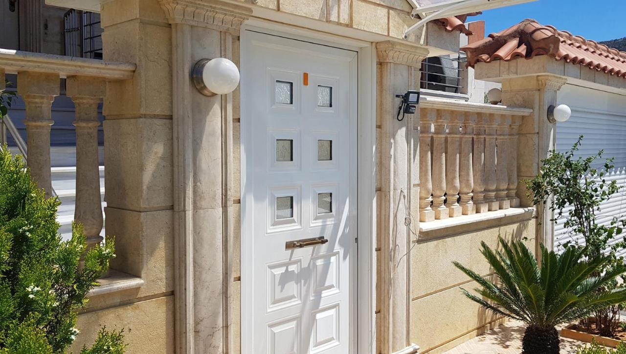 Renovated Lovely Apartment Near Airport & Sea Pórto Ráfti 外观 照片