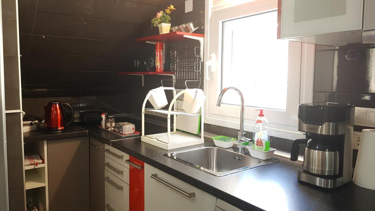 Renovated Lovely Apartment Near Airport & Sea Pórto Ráfti 外观 照片