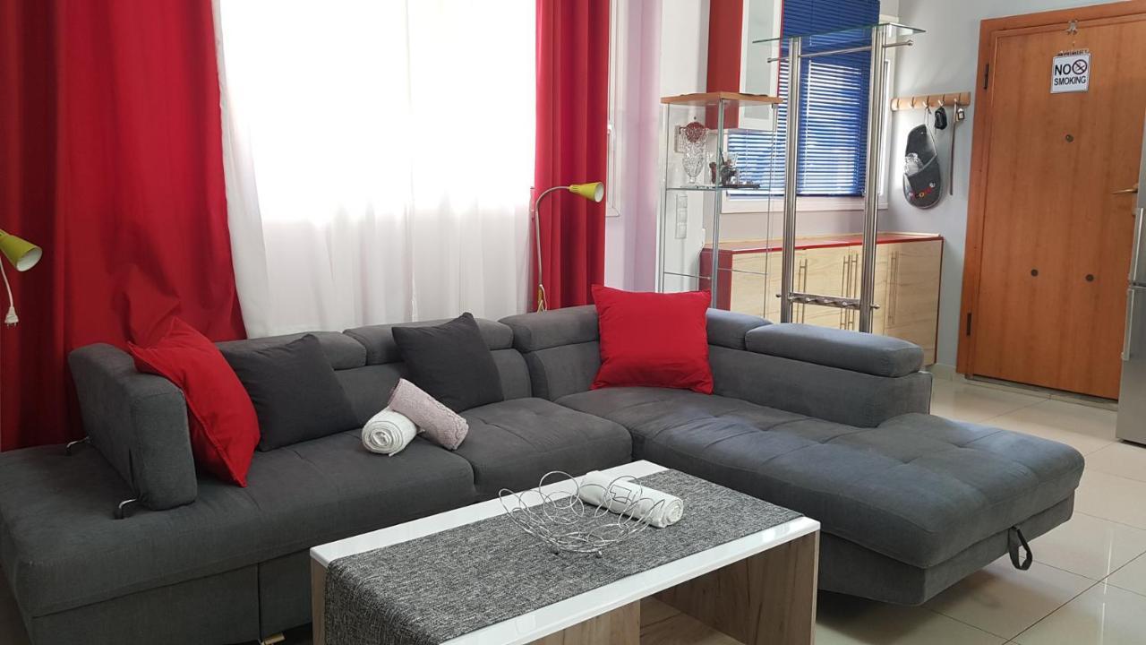 Renovated Lovely Apartment Near Airport & Sea Pórto Ráfti 外观 照片